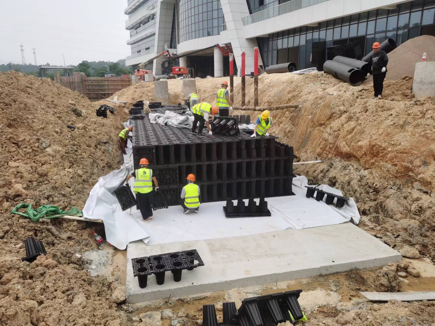 1686278417169746.jpg 2.jpg