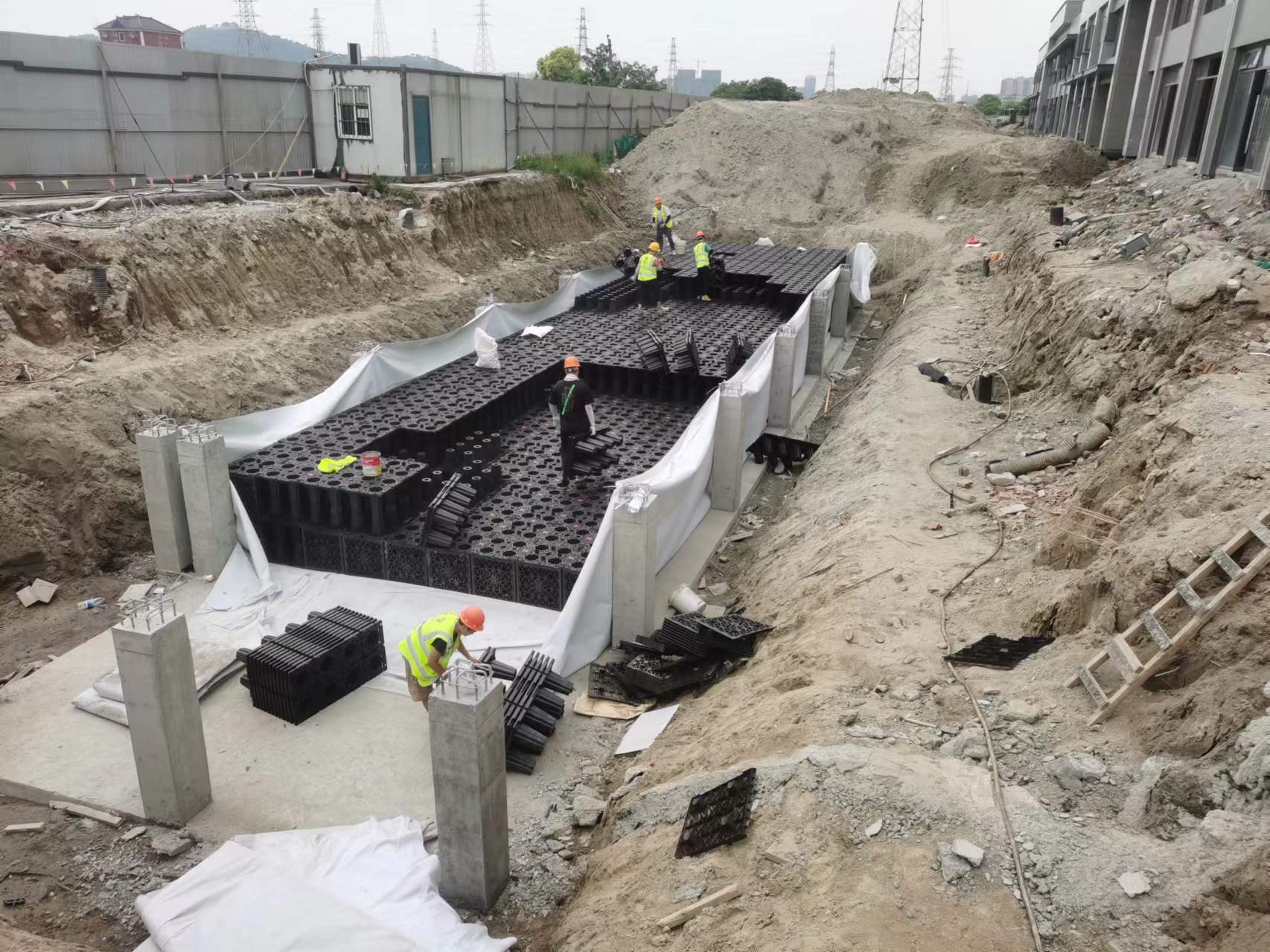 1690505822164961.jpg 3.jpg